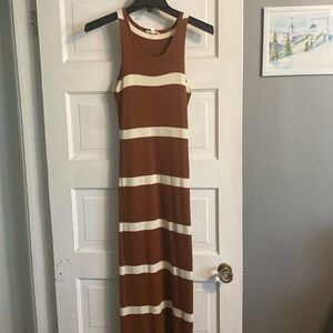 Ribbed sweater dress from L’ABEYE
